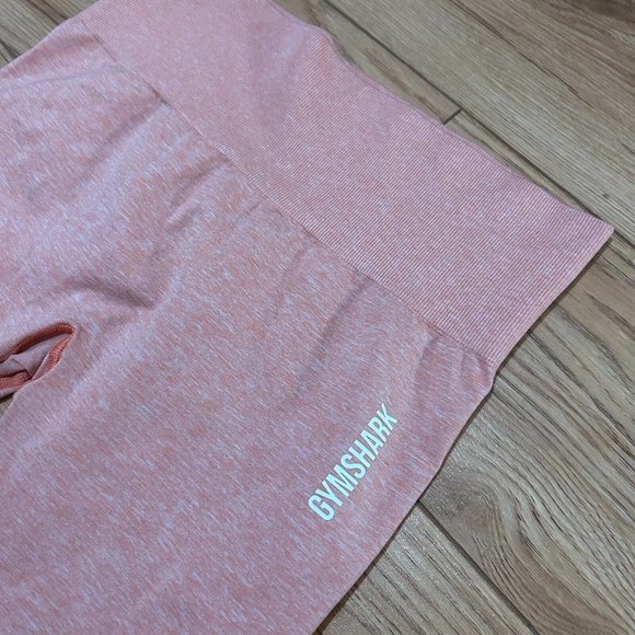 🟠 Gymshark Leggings Women’s SMALL Seamless Orange/Coral Capri Workout Gym EUC - Picture 2 of 3